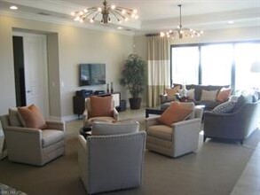 2780 Tiburon Blvd E-Unit -302 in Naples, FL - Building Photo - Building Photo