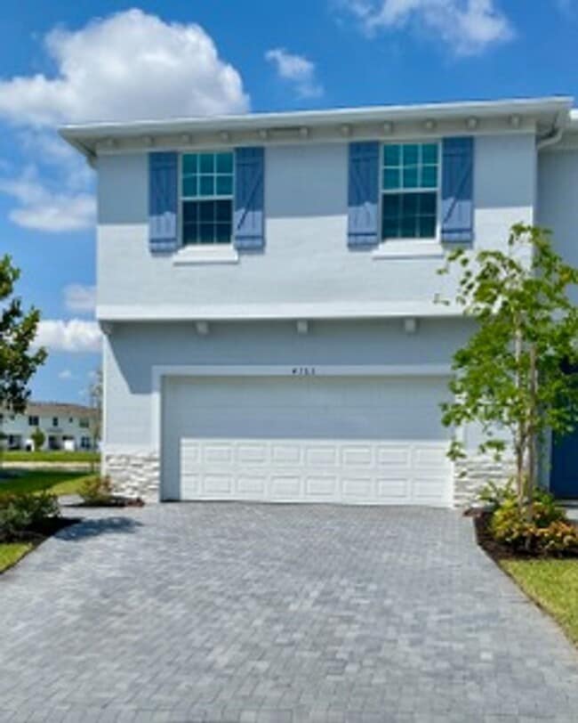property at 4163 Lagoon Shore Dr