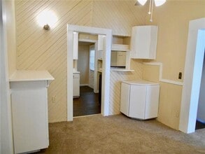 1025 Chaffin St in Sherman, TX - Building Photo - Building Photo