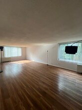 11801 Rockville Pike in Rockville, MD - Building Photo - Building Photo