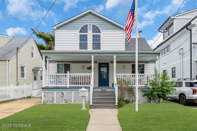 property at 308 16th Ave