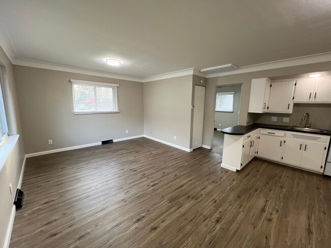 3317 Bampton Ave, Unit 1