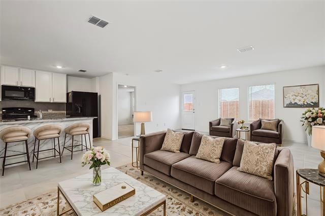 2812 Ozark Cir in Little Elm, TX - Building Photo
