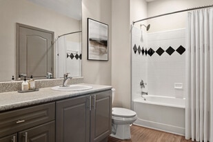 Retreat at Sweetwater in Lawrenceville, GA - Building Photo