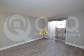 518 S Allred Dr in Tempe, AZ - Building Photo - Building Photo