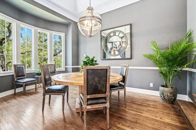 property at 2703 McCullough St
