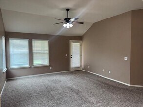 3512 Frederick Dr in Norman, OK - Building Photo - Building Photo