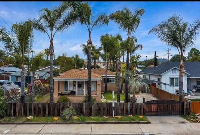 property at 529 S Sunshine Ave