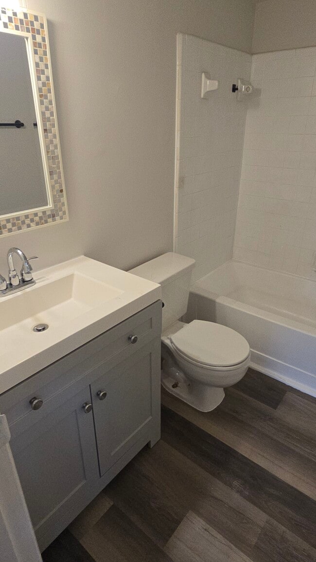 Elmtree Apartments in Columbia, SC - Building Photo - Building Photo