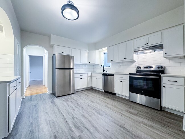 property at 1220 Williamson St