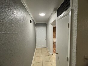 20490 NW 7th Ave in Miami, FL - Building Photo - Building Photo