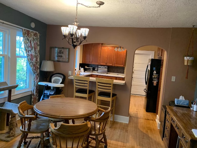 2583 S Burrell St, Unit Upper Unit in Milwaukee, WI - Building Photo - Building Photo