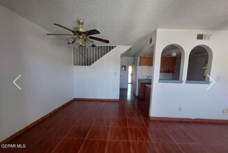 3607 Waterspring Way in El Paso, TX - Building Photo - Building Photo