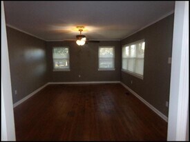 17 S Avalon Dr in North Little Rock, AR - Building Photo