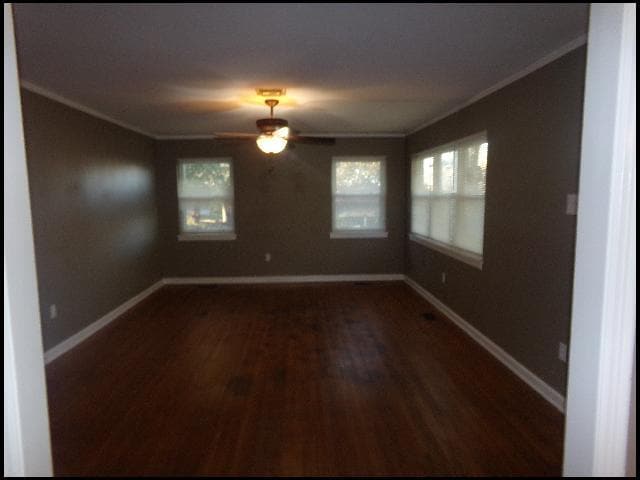 property at 17 S Avalon Dr