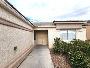 2510 Roaring Lion Ave in North Las Vegas, NV - Building Photo - Building Photo