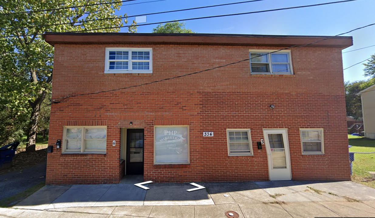 334 Osage Street, Unit 3 in Front Royal, VA - Building Photo