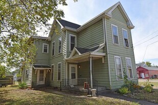 1904 Arlington Ave in Middletown, OH - Building Photo