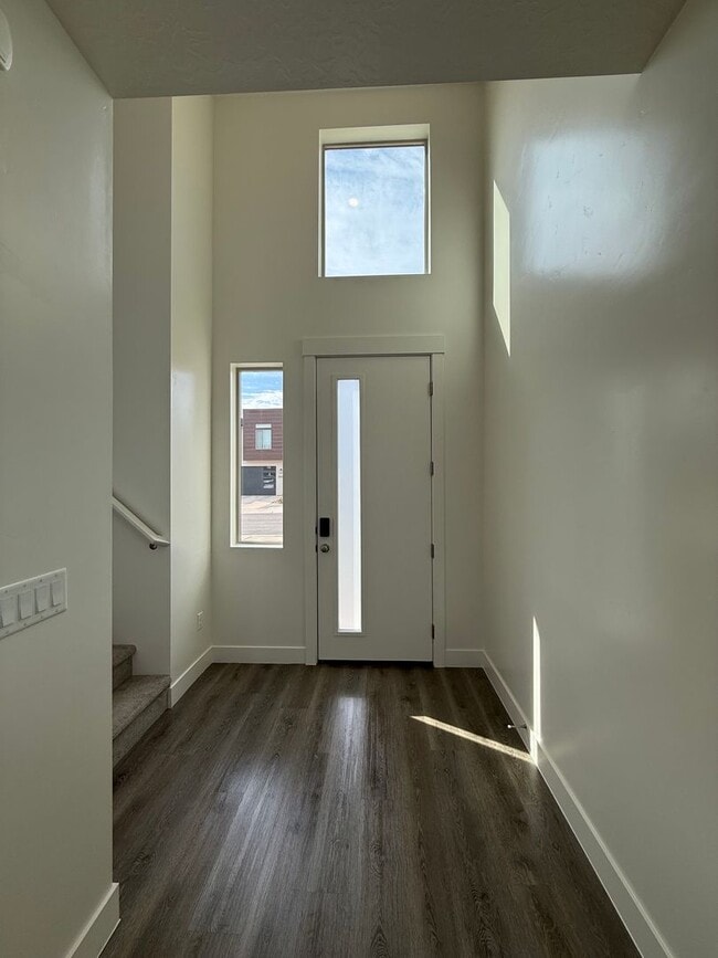 2301 E Luciano Ln in Saint George, UT - Building Photo - Building Photo