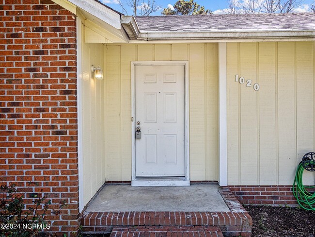1020 Massey Rd in Jacksonville, NC - Building Photo - Building Photo