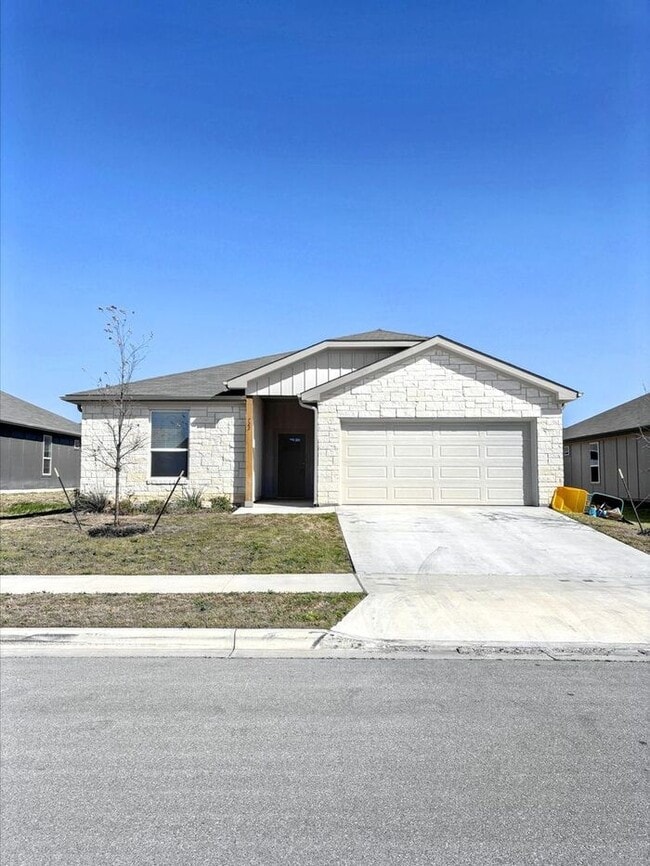 property at 722 Freedom Cir