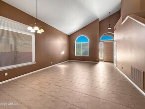 4550 E Roy Rogers Rd in Cave Creek, AZ - Building Photo - Building Photo