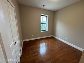 273 16th Ave in Newark, NJ - Building Photo - Building Photo