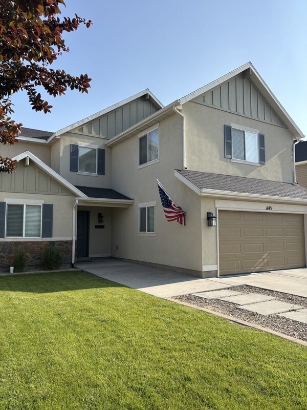 property at 1143 Surrey Dr