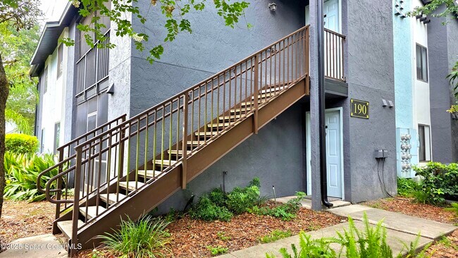 190 Riverbend Dr in Altamonte Springs, FL - Building Photo - Building Photo