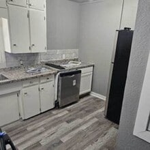 107 Quinn St in Thorndale, TX - Building Photo - Building Photo