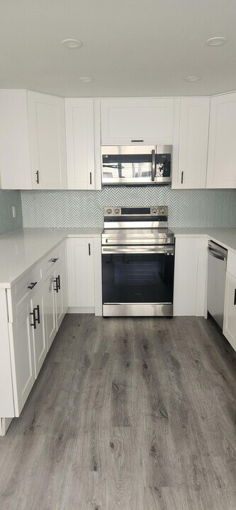 59 Saxony B in Delray Beach, FL - Building Photo