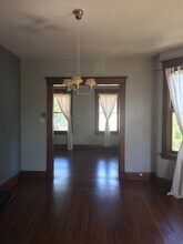 1401 Chase Ave, Unit 2 in Cincinnati, OH - Building Photo - Building Photo
