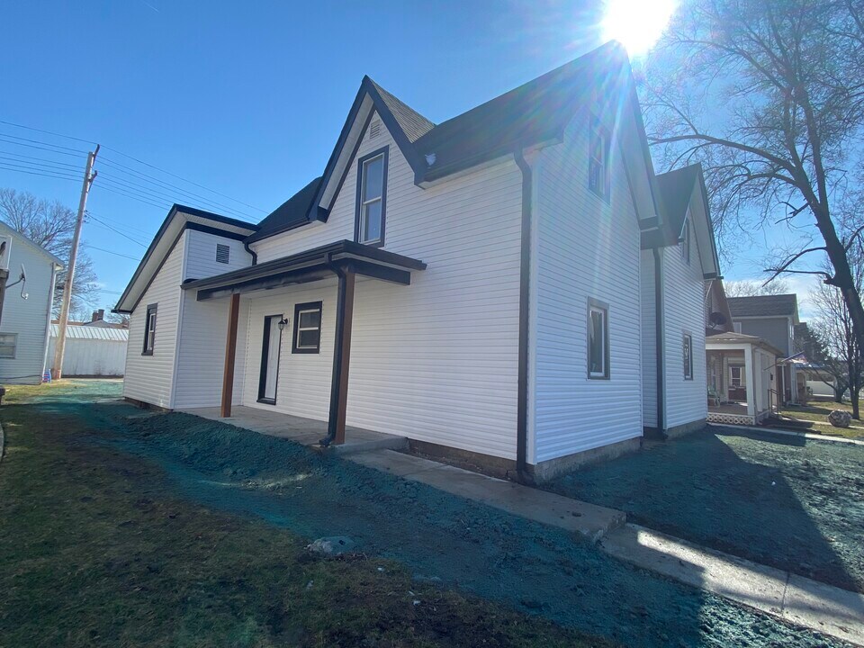 507 S Mulberry St in Troy, OH - Building Photo