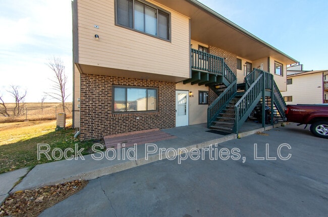 property at 1825 Edgewater Ave