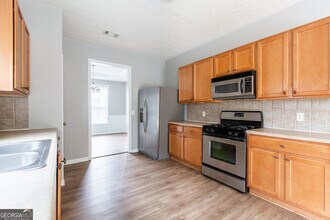 3290 Cooper Woods Dr in Loganville, GA - Building Photo - Building Photo