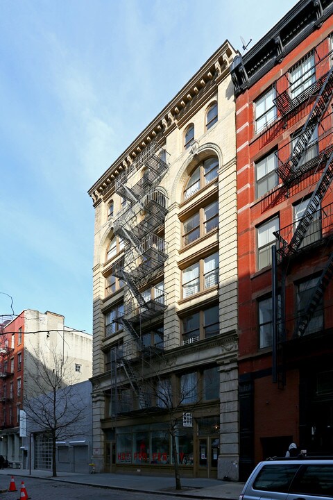 14 Wooster St in New York, NY - Building Photo