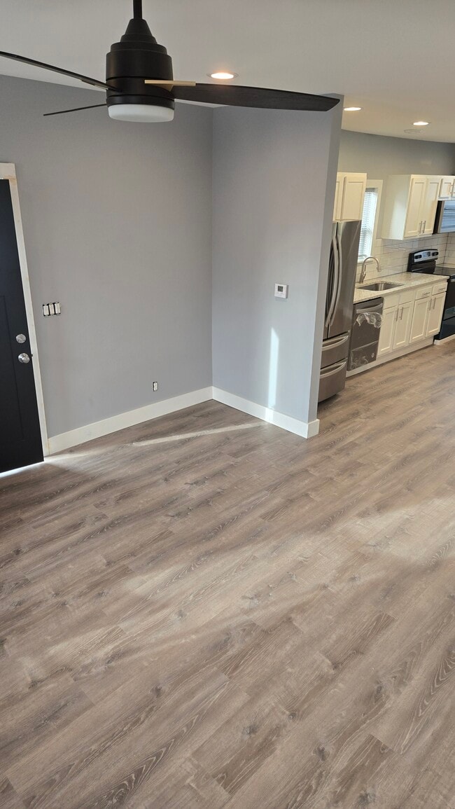 594 E Sycamore St, Unit 606 E. Sycamore Street in Columbus, OH - Building Photo - Building Photo