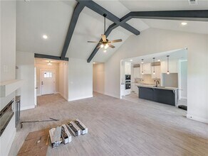6807 SW Basswood Ave in Bentonville, AR - Building Photo - Building Photo