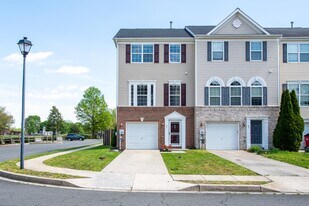 81 Truth Way in Martinsburg, WV - Building Photo