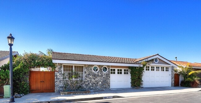 4022 Calle Marlena in San Clemente, CA - Building Photo - Building Photo