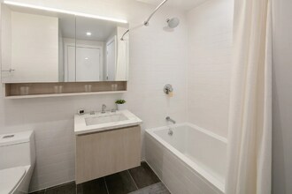 192 Spencer St in Brooklyn, NY - Building Photo - Building Photo
