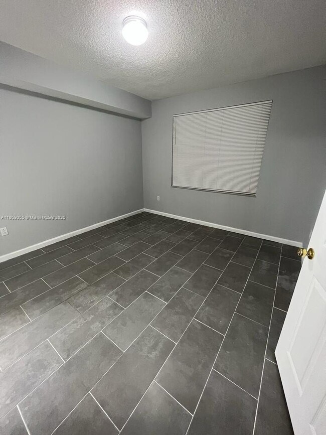 11793 W Atlantic Blvd in Coral Springs, FL - Building Photo - Building Photo