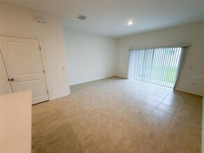 3102 Skyline Lp in Kissimmee, FL - Building Photo - Building Photo