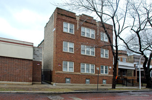 6923 N Wayne Ave Apartments