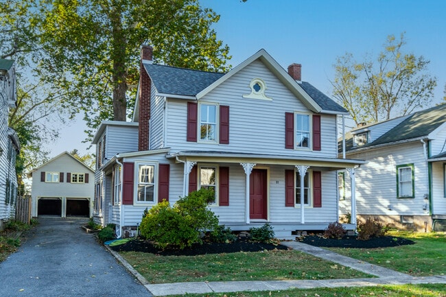 property at 81 Kingwood Stockton Rd