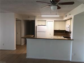 1250 Wildwood Lakes Blvd-Unit -102 in Naples, FL - Building Photo - Building Photo