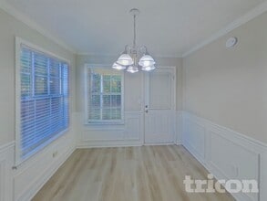 222 Whistle Way in Locust Grove, GA - Foto de edificio - Building Photo