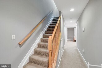 6046 Ticket Way in Woodbridge, VA - Building Photo - Building Photo