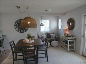 28 E River Rd in Central Square, NY - Building Photo