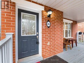 318 Elderberry St in Orangeville, ON - Building Photo - Building Photo